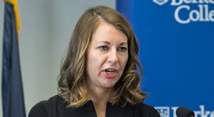Embattled ny gov cuomo's 'mean girl' aide melissa derosa resigns and calls past two years derosa became the first woman in the nys to be appointed to secretary to the governor in 2013. K4p9edlkh1wabm
