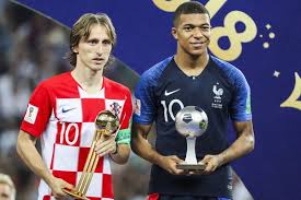 3 buts inscrits en 6 matchs • 6e kylian mbappé. Le Meilleur Effectif De 23 Et L Equipe Type De La Coupe Du Monde 2018 Football Maxifoot