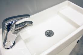 pros and cons of acrylic sinks