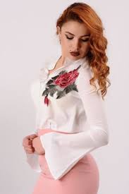 Bayan Gomlek Gul Islemeli Ispanyol Kol Beyaz Gomlek Bayangiyim Moda Gotik Style Giyim Dugun Sik Hamile Abiye Kiz K Moda Stilleri Mini Elbise Moda