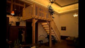 The owner is an artist and this turned out to be the perfect place to display some of her art. Japanese Style Staircase Youtube