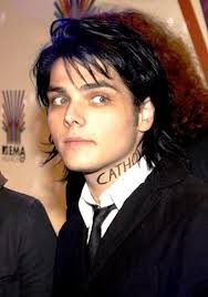 Gerard Is A Catholic Boy Yes I Guess It S Safe To Say Thank God For Gerard Way Gerard Way My Chemical Romance Gerard