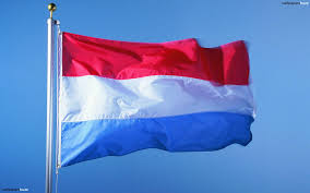 Die luxemburger nennen ihre flagge lëtzebuerger fändel. Luxembourg Flag Wallpapers Wallpaper Cave