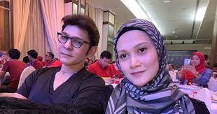 Maybe you would like to learn more about one of these? Showbiz Another Baby For Jamal Abdillah Soon