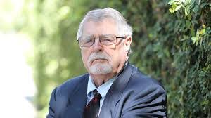 Noel Ferris's Instagram, Twitter & Facebook