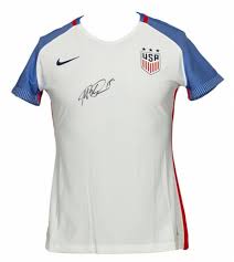 Rep your rapinoe gear from her authentic us jersey, world champion tee or practice your craft with some nike mercurial vapors and. Megan Rapinoe Autographed Memorabilia Signed Photo Jersey Collectibles Merchandise