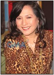 Gina Alajar reunites with Ms. Susan Roces after 40 years