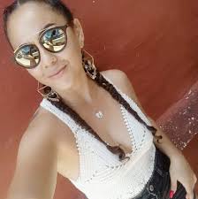 En la segunda temporada a Karime y a Jawy se les hizo muy buena idea fingir  que c*gían en el revolcadero, pero la comadre no contaba con que Mane se  iba a