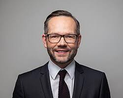 Michael Roth (politician)