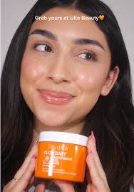 Soft Everyday Glitter Eye Makeup with Armani Beauty Eye Tint in 67S