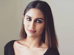 8 Stellar Everyday Beauty Lessons You Can Learn From Krystle D Souza S Instagram Got this beauty home for the best lead actor female for my web show fittrat!