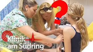 Ich habe morgen einen termin beim physiotherapeuten. Lilly 11 Schamt Sich Wieso Darf Niemand Ihre Kleidung Ausziehen Klinik Am Sudring Sat 1 Tv Youtube