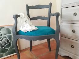 Comment restaurer une chaise en bois. Comment Renover Un Fauteuil En Bois Ancien Mon Totem