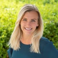 Jessica Wirth's Instagram, Twitter & Facebook