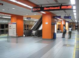 Kelana jaya lrt station is a light rail station on the kelana jaya line. File Ampang Park Station Kelana Jaya Line Kuala Lumpur Jpg Wikimedia Commons