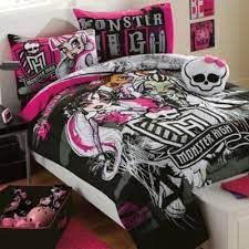 This coordinated bedding set has everything you need to make. 9 Monster High Bed Sets Ideas Monster High Beds Monster High Monster High Bedroom