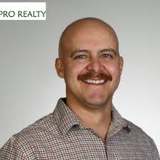 Kay Rogan's Instagram, Twitter & Facebook