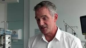 Minister hails AI tech for ‘quicker’ hospital discharges