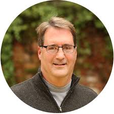 Pushing the Limits in Creative Storytelling — Life Science Marketing Radio