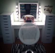 Vanity Chair Chair Makeup Room Ideas Chair Vanity In 2020 Room Home Decor Beauty Room