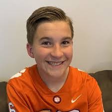 Jacob Reynolds's Instagram, Twitter & Facebook