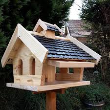 Vogelhaus Xxl Mit Holzschindeln Und Putzklappe Lasiert Vogelhauser Vogelfutterhaus Grosses Vogelhauschen Aus Holz Wetter Vogelfutterhaus Vogelhaus Vogelhauschen