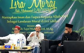 Selain isra' dan mi'raj masih banyak peristiwa bersejarah yang terjadi di bulan rajab. Isra Mi Raj Dimaknai Sebagai Landasan Moral Di Era Global Universitas Islam Indonesia