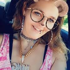 Debra Funk's Instagram, Twitter & Facebook