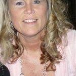 Bonnie Staack's Instagram, Twitter & Facebook