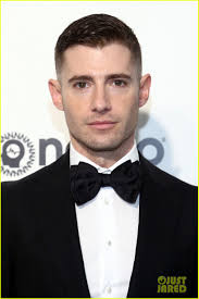 PLL's Julian Morris Announces It's His 18th Anniversary with Landon Ross