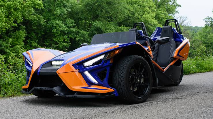 2021 Polaris Slingshot R Review: A 203-HP Three-Wheeler Is For Those Who  Live Out Loud