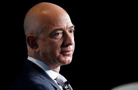 Jeff bezos, the chairman, founder and ceo of amazon, was named the richest man in modern history by forbes in 2018. Kto Zakazal Dzheffa Bezosa