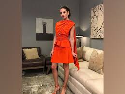 Alison Brie Recalls Her Major Accent Fail On Hannah Montana The Daily Guardian