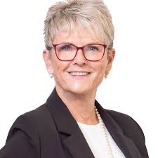 💚 Congratulations to EBRSO's 🎓 Thomas Benton Tia Jones Ricky Simon Hollis  Waller They graduated the 92-hour POST Corrections Academy hosted by the  WBRSO this week!