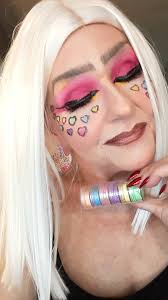 Fill in the Blank: When I wear {blank} color, I get the most compliments