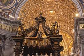 Bernini ricevette l'incarico da papa urbano viii (della famiglia barberini). St Peter Baldachin Baldacchino Di San Pietro Aktivitaten 2021 Viator