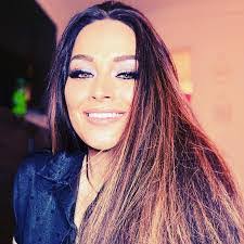 Denise Reddick's Instagram, Twitter & Facebook