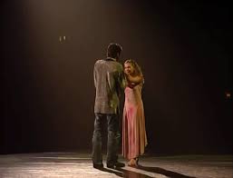 Последние твиты от julie zenatti (@juliezenattioff). Julie Zenatti As Fleur De Lys With Patrick Fiori As Phoebus Notre Dame De Paris The Hunchblog Of Notre Dame