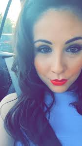 Holly Beth Lodwick (@holly_lo)