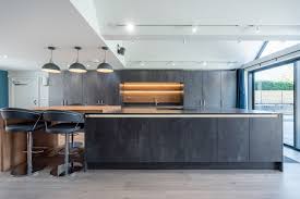 There are many styles and materials that can make your kitchen island aesthetically pleasing and strong enough to endure heavy wear. Stone Kitchen Island Modern Kitchen London By Lwk London Kitchens Houzz Ie