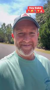 Hey Babe! 💁🏼‍♂️🍟🎙️🎤 #heybabe #jokes #podcast #podcast #podcasting  #airfryer 🤣