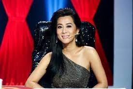 Năm nào tôi cũng đón giao thừa với gia. Tiá»ƒu Sá»­ Mc Nguyá»…n Cao Ká»³ Duyen