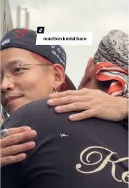 reaction apabila dorang nampak kedai baru 🥺