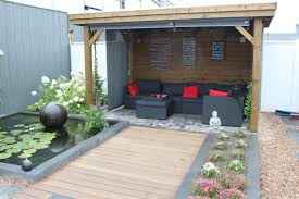 Tuinaanleg Van Moderne Overkapping Met Strakke Vijver Aangelegd Door Van Oorschot Hoveniers Tuin Ideeen Tuin Vijvers