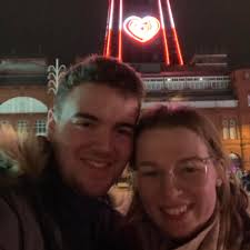 Hiya, me and my partner are soon to be moving to Gibraltar and was  wondering if there is anyone who can point us in the right direction for  housing and finding work