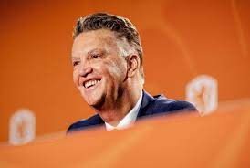 Born 8 august 1951) is a dutch football manager and former player, who is the current head coach of the netherlands national team. H9n00r35eqi1wm