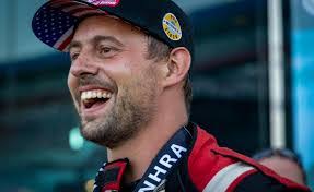 Dallas Glenn's Instagram, Twitter & Facebook