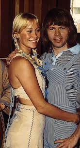 Agnetha fältskog was born on april 5, 1950 in jönköping, jönköpings län, sweden as agneta åse fältskog. Agnetha And Bjorn Page 2 Abba Picture Gallery And Collection Abba Outfits Abba Celebrities
