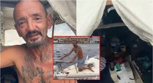 Uragano Milton, la storia del “tenente Dan”, l'uomo della Florida che si  rifiuta di lasciare la sua barca: «Galleggio»