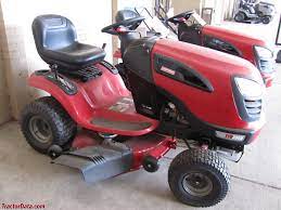 The craftsman yt3000 garden tractor lawn mower is quite similar to the craftsman 28001 12.5 hp 30 inch lawn mower except that the power output of the this engine powers the rear wheels on the craftsman yt3000. Tractordata Com Craftsman 917 28921 Tractor Information